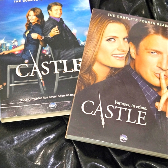 Castle Complete Series DVD Set - Picture 3 of 7